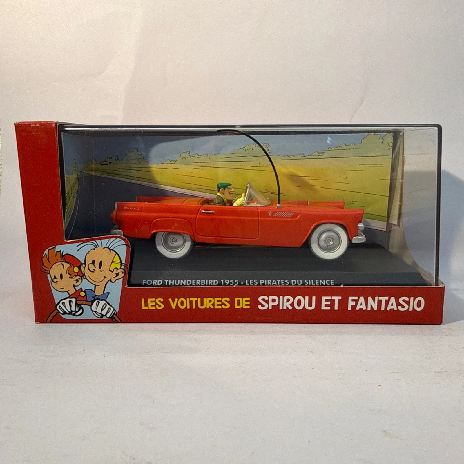 Voiture Miniature Spirou Et Fantasio Ford Thunderbird 1955 Pirates Du Silence