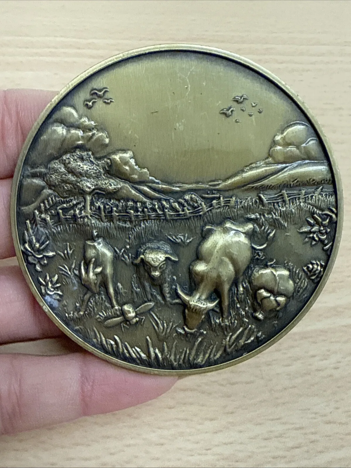 Médaille Vache Veau Chèvre offert par le groupement de défense sanitaire