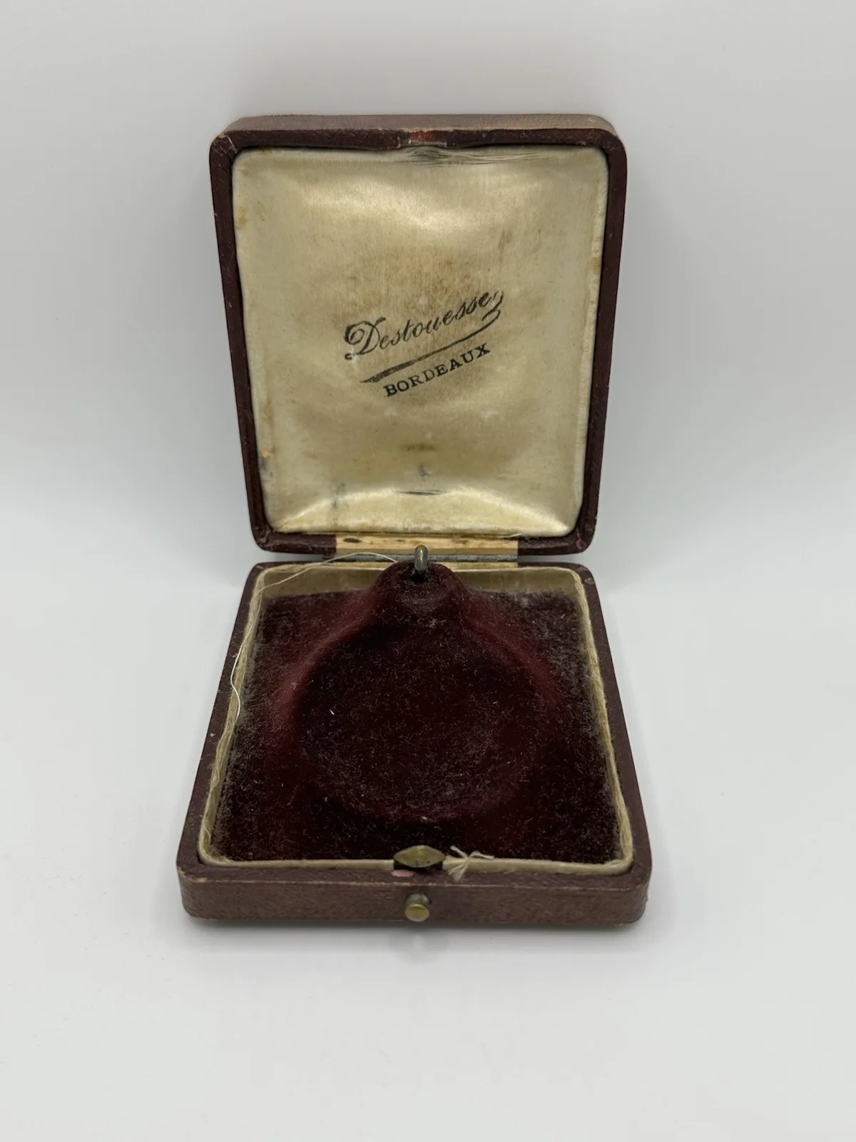 Étui/Boîte De Rangement Montre À Gousset Destouesse Bordeaux